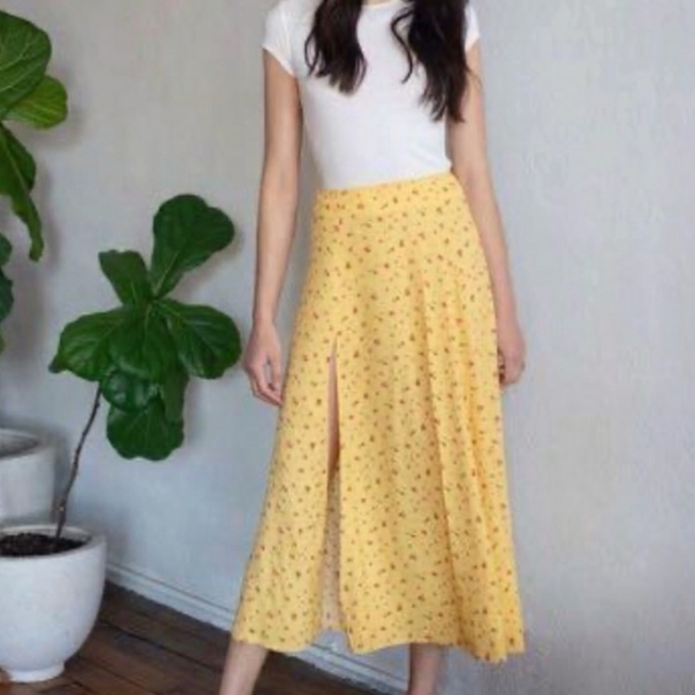 Nwt Reformation Zoe Skirt On Gwen‎ Sz 12